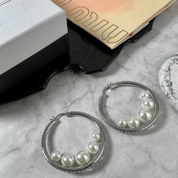 Miu Miu Pearl-Embellished Hoop Earrings - Picture 2 of 6